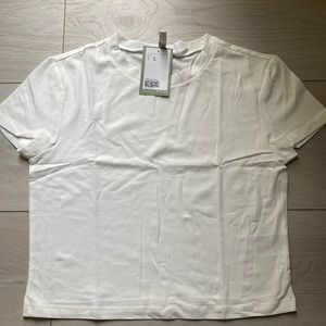 Brand New H&M t-shirts (run small)